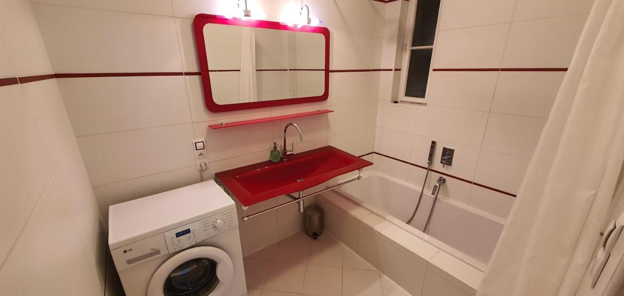 Tower Apartment Praga Zewnętrze zdjęcie