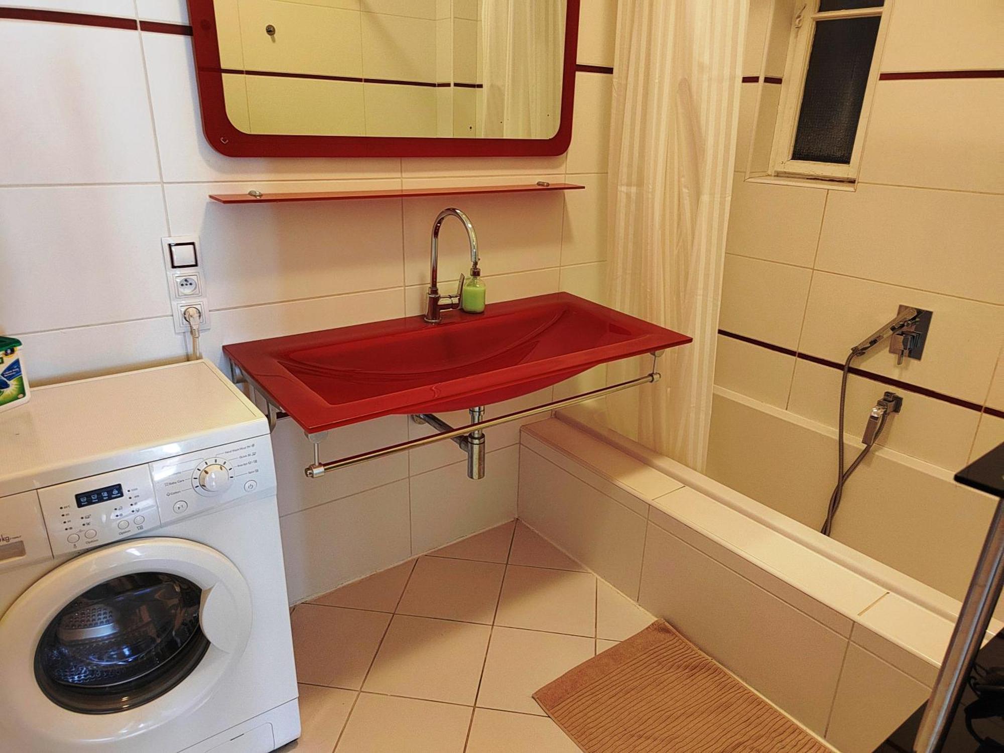 Tower Apartment Praga Zewnętrze zdjęcie