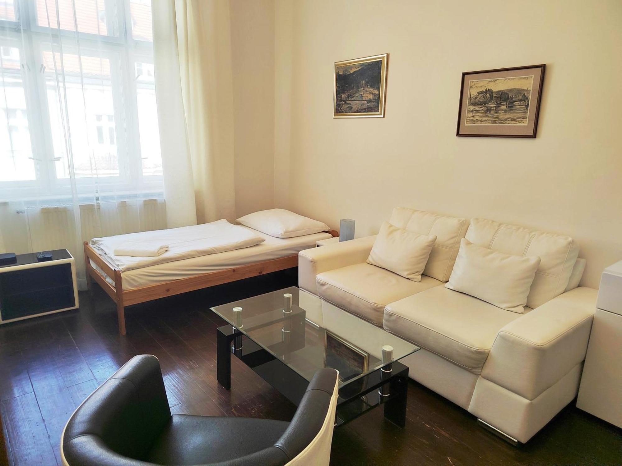 Tower Apartment Praga Zewnętrze zdjęcie